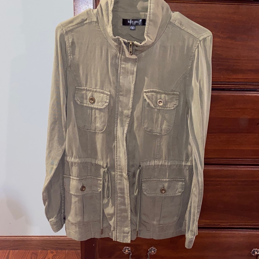 Black Label, size S, Olive green